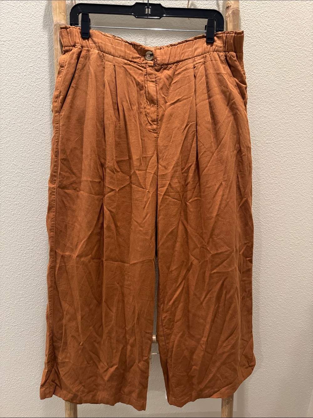 Lou & Grey Rust-Brown Wide Leg Pleated Men’s Pants
